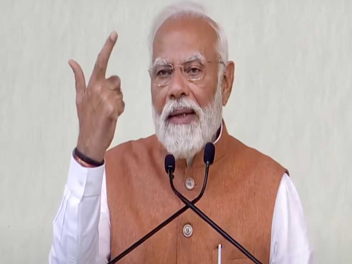 अब तो मोदी जी भी मीडिया की बेइज्जती करने लगे !